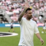 Bukan Messi? Ini 6 Eks Rekan Setimnya yang Tak Anggap La Pulga Sebagai GOAT