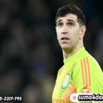 Emiliano Martínez menjadi satu-satunya pemain Aston Villa yang tak tergantikan pada fase grup UCL 2024/2025.